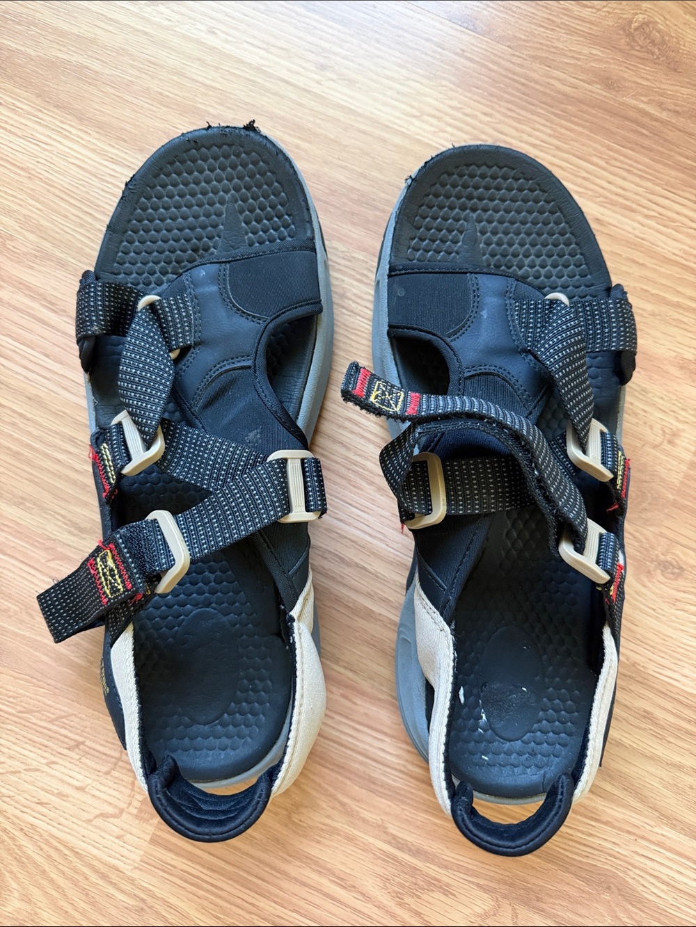 Men’s sandals